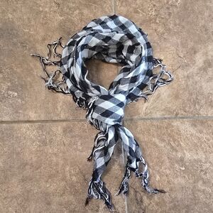 White Black Plaid Fringed Scarf